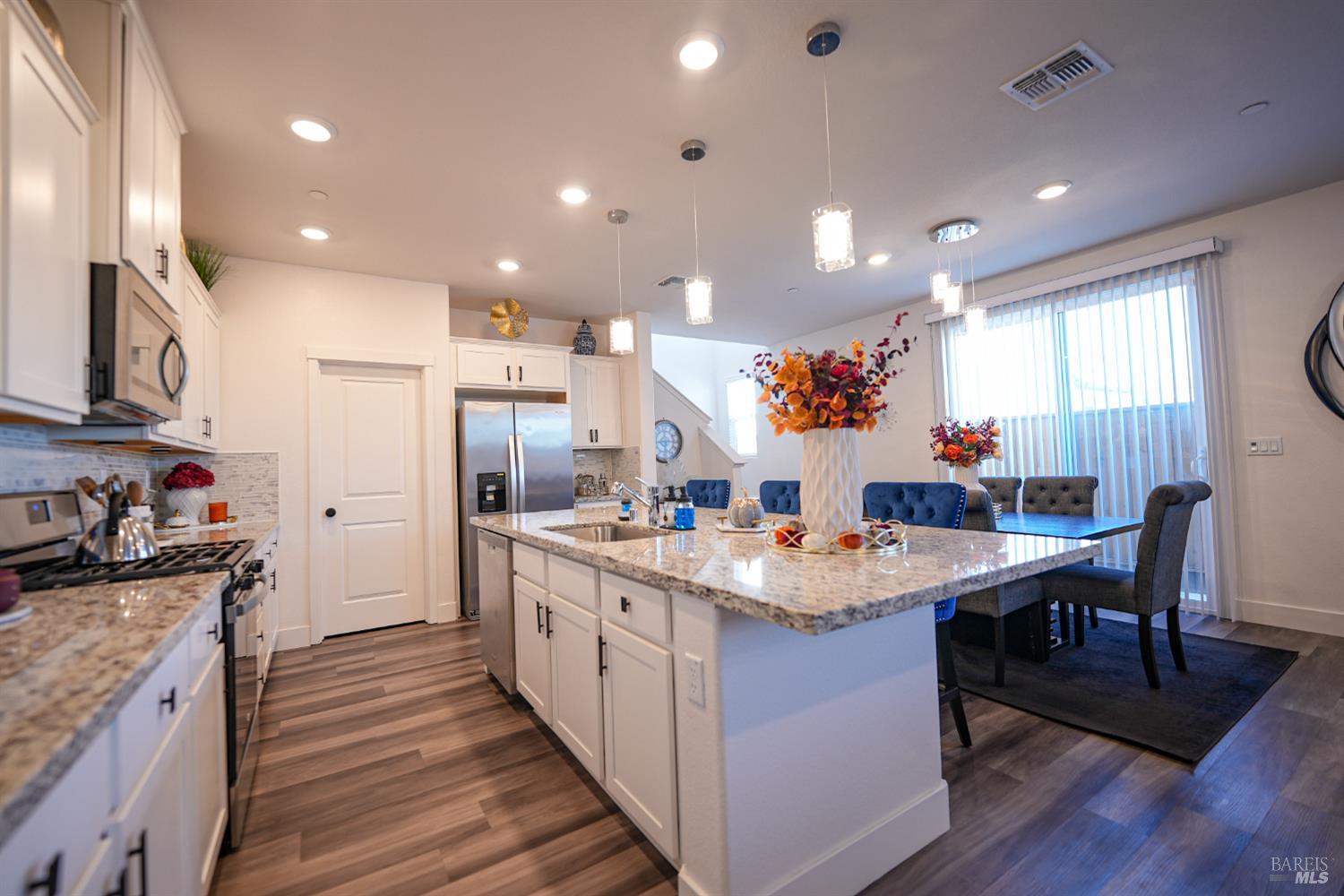 2612 Newberry Street