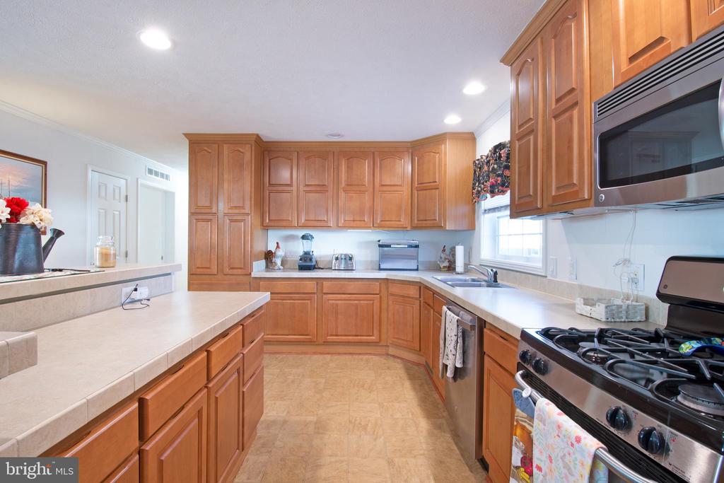 117 BEGONIA LANE 86