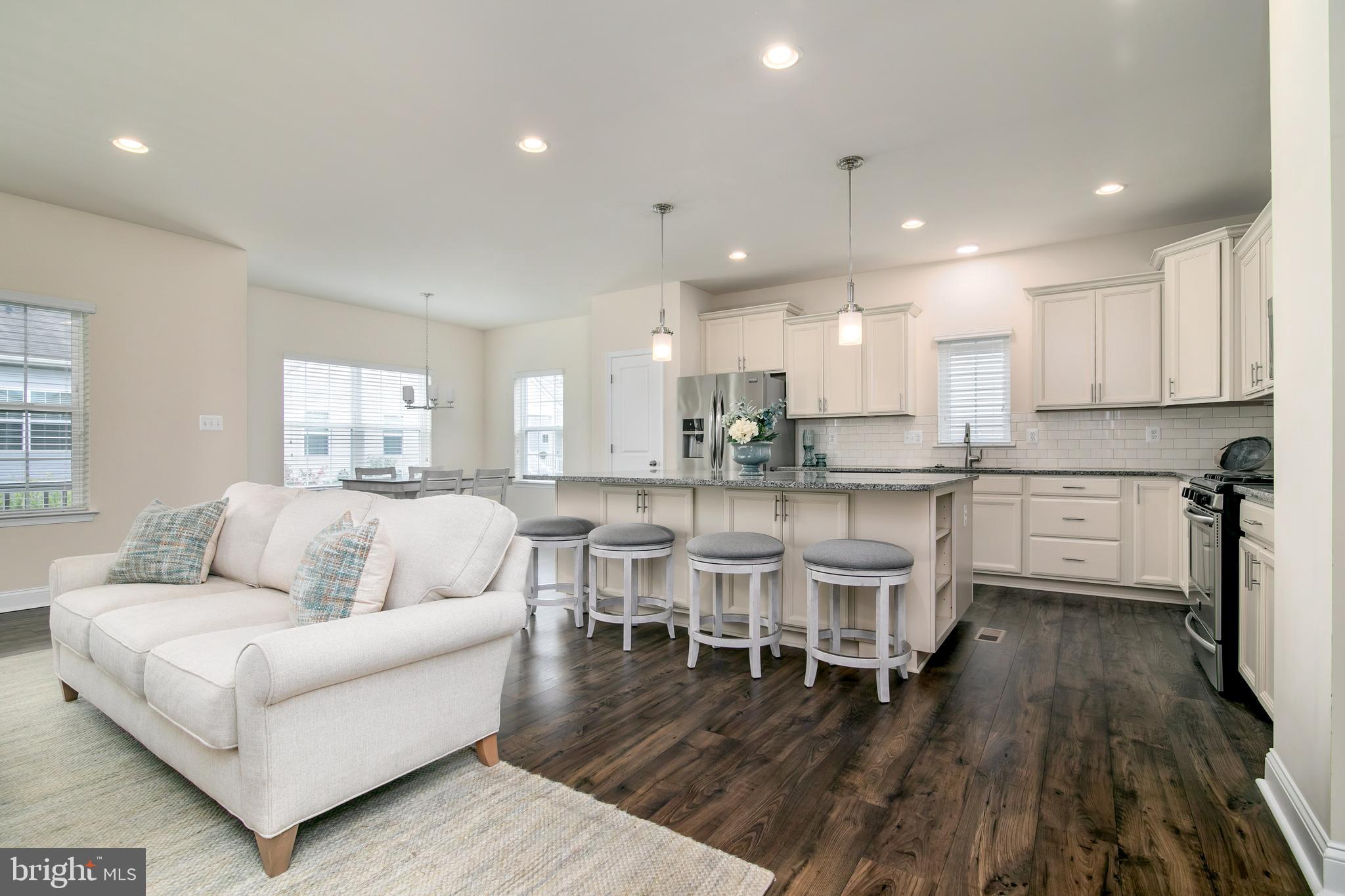 29405 PEMBROKE LANDING