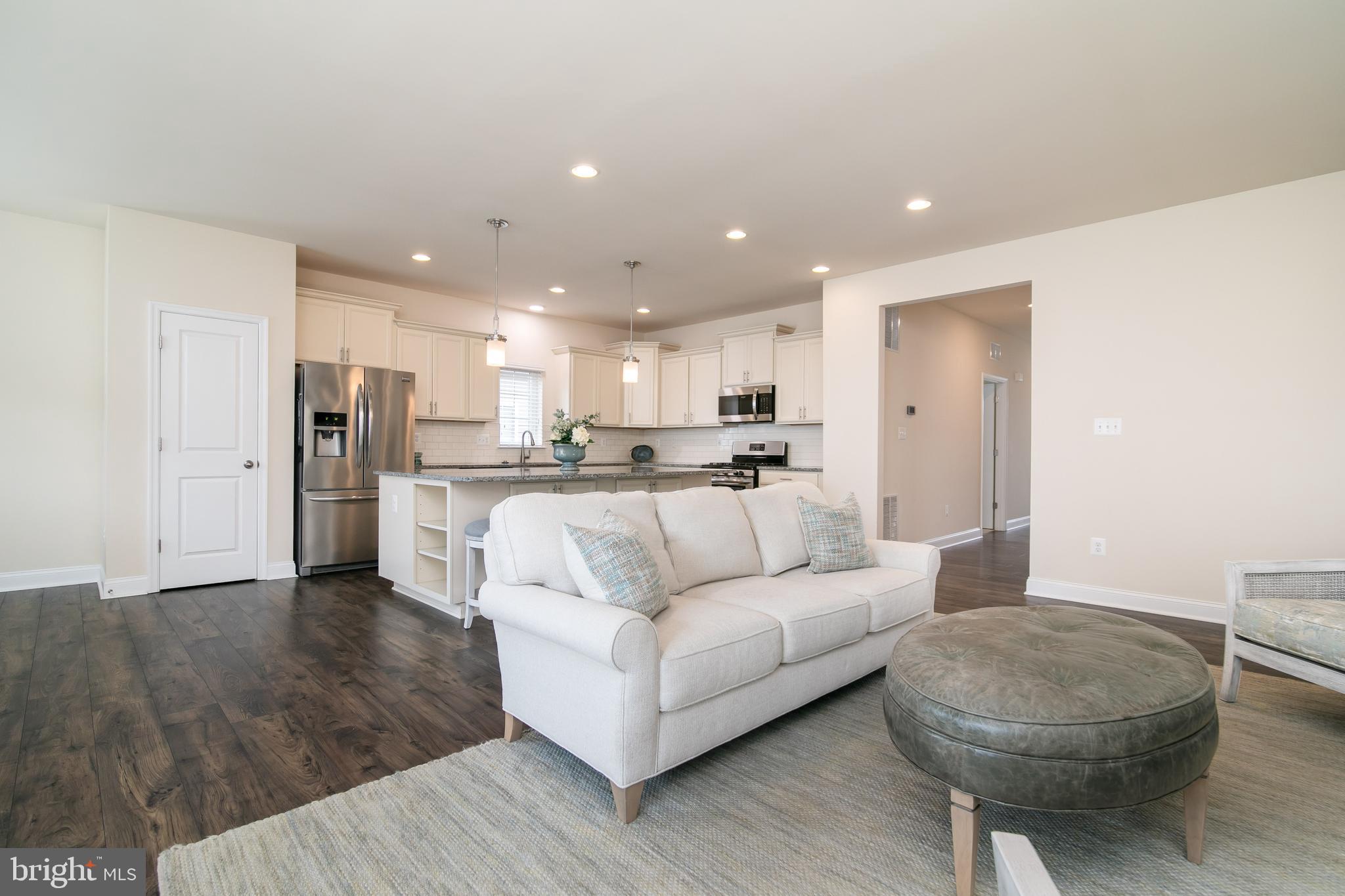 29405 PEMBROKE LANDING