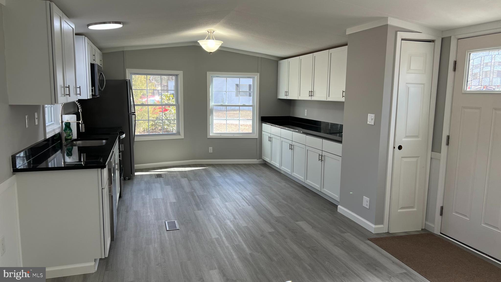 13 SHANNON STREET 37811