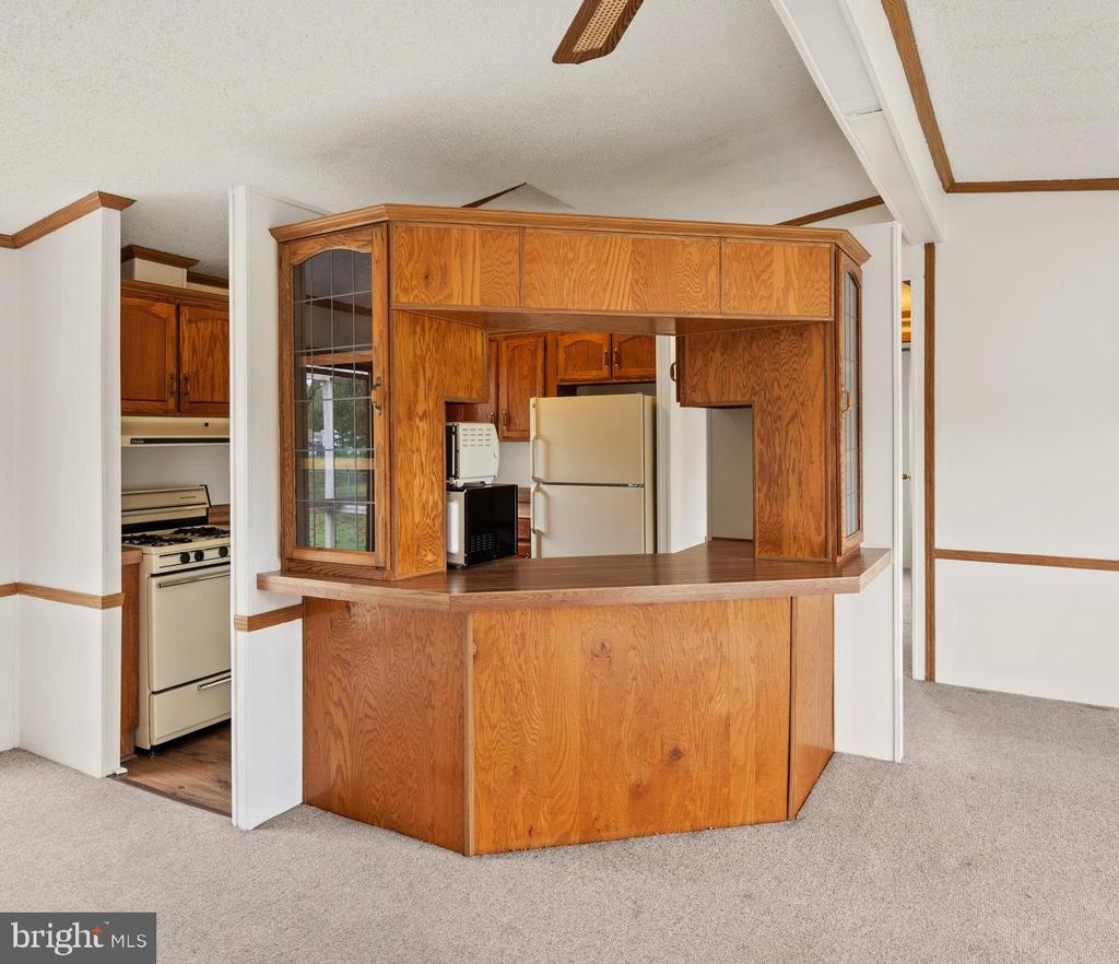 11917 GLEN CIRCLE