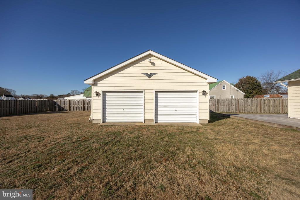 10954 E 4TH STREET