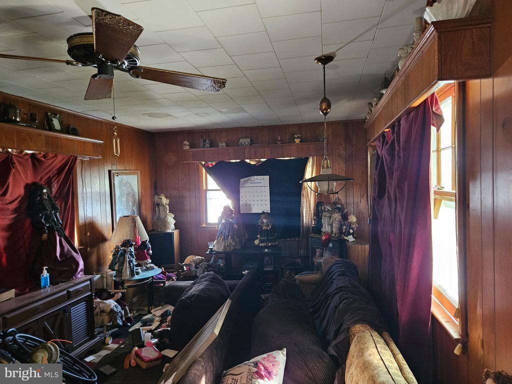 9258 SHARPTOWN ROAD