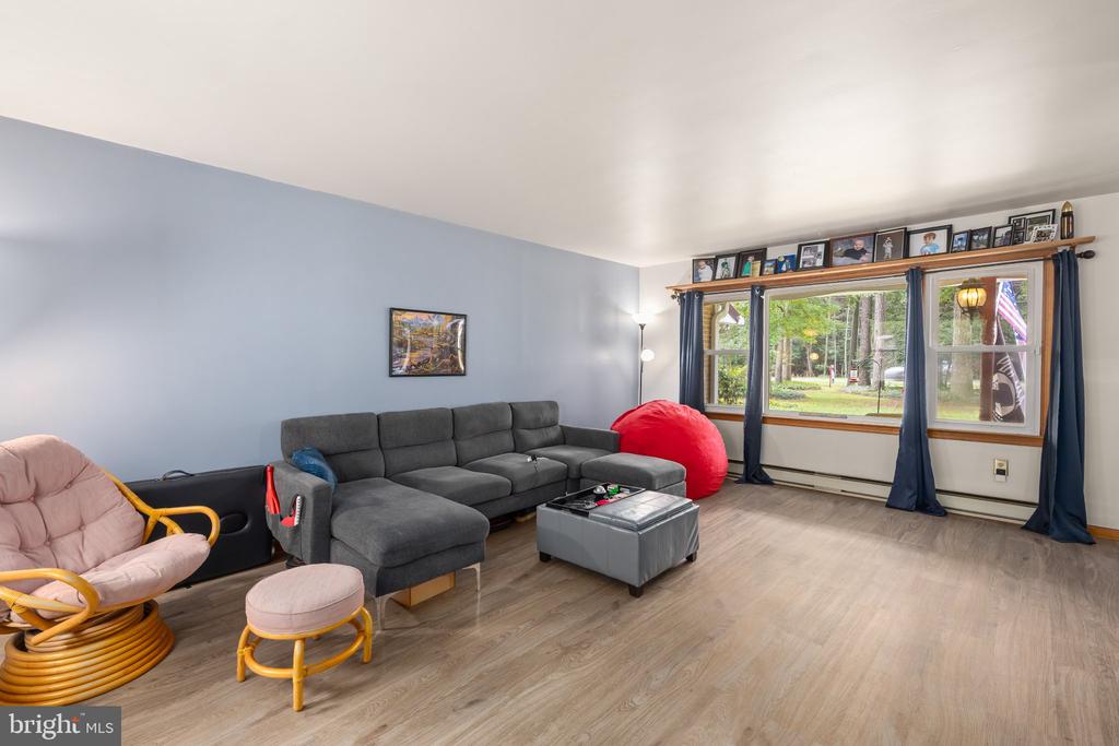 12075 WHITESVILLE ROAD