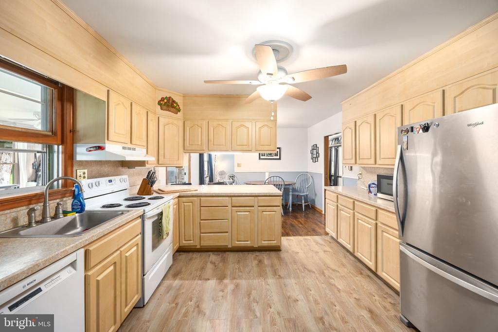 12075 WHITESVILLE ROAD