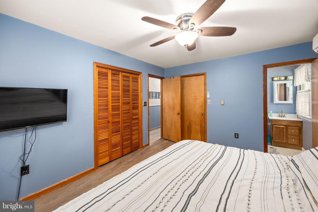 12075 WHITESVILLE ROAD