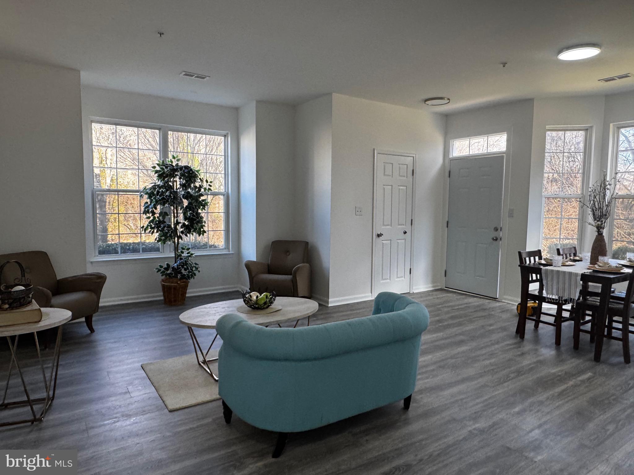 1412 BLUE HERON DRIVE