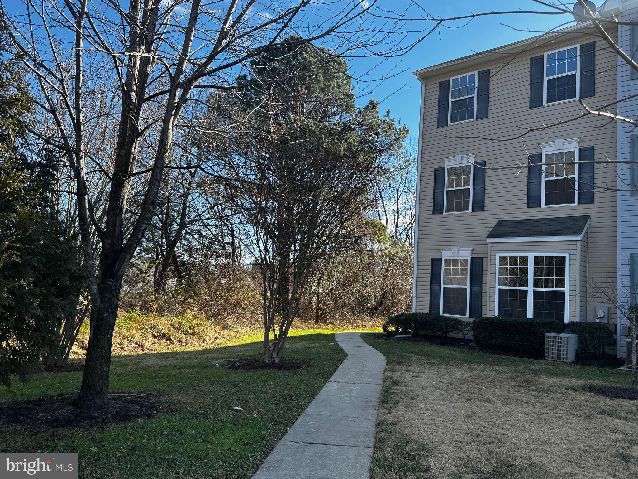 1412 BLUE HERON DRIVE
