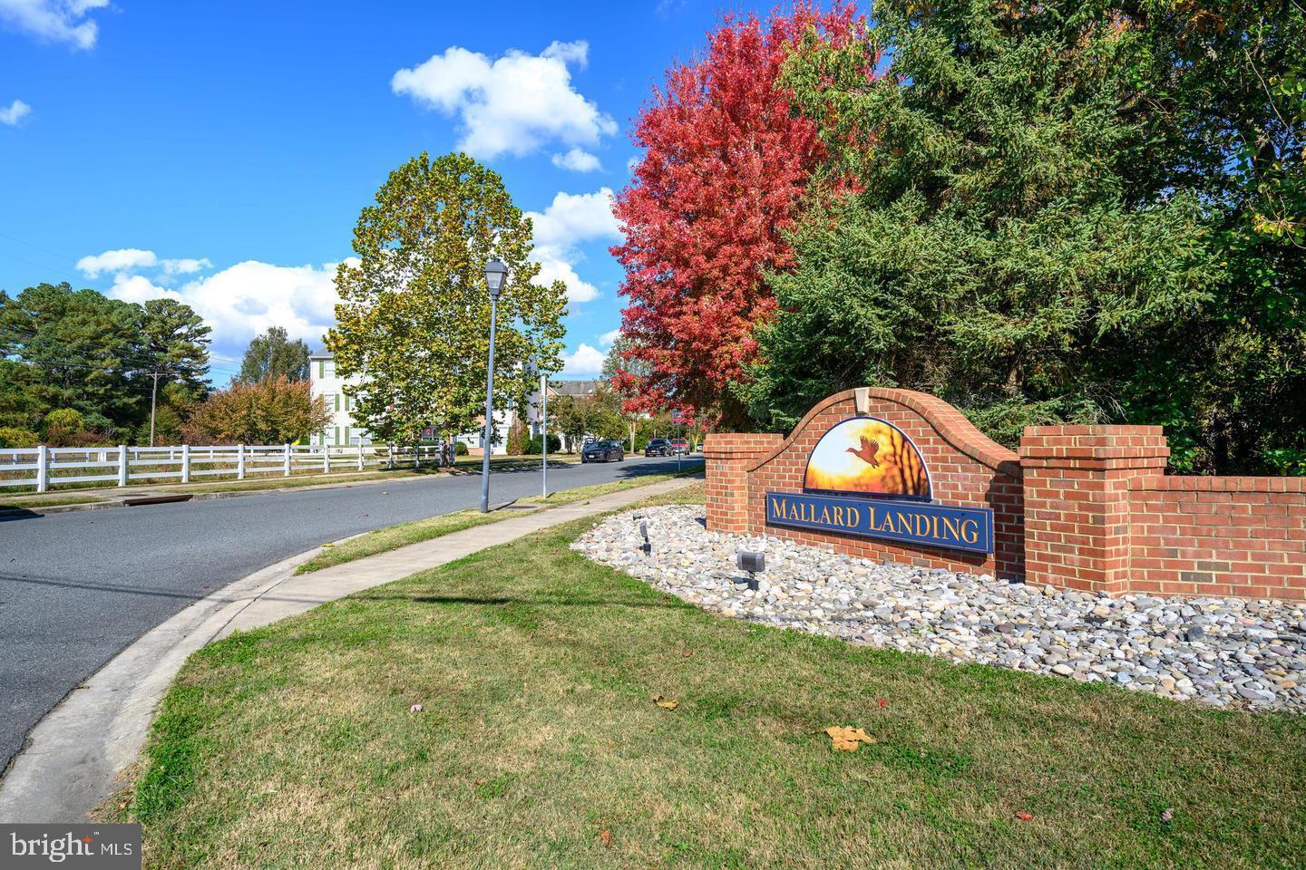 1412 BLUE HERON DRIVE