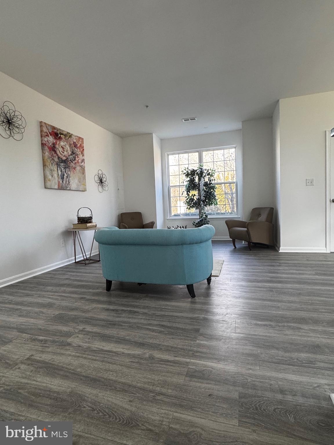 1412 BLUE HERON DRIVE