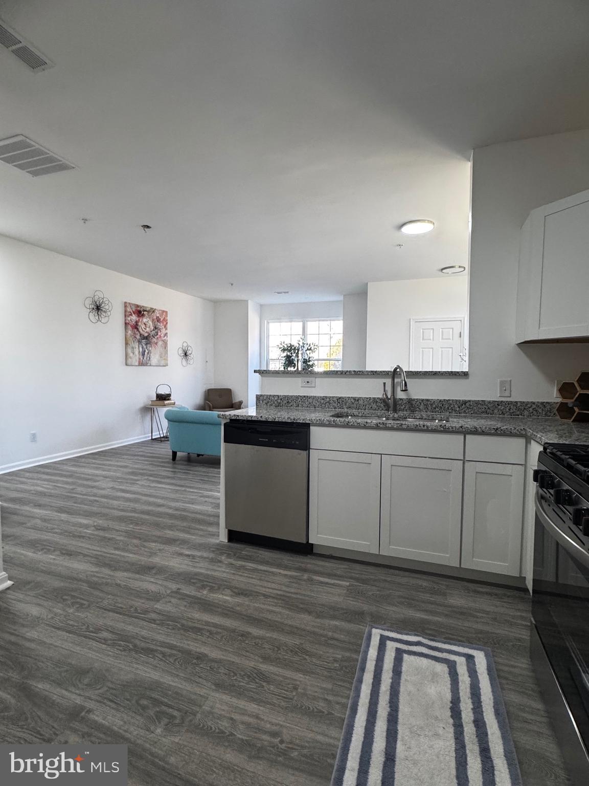 1412 BLUE HERON DRIVE