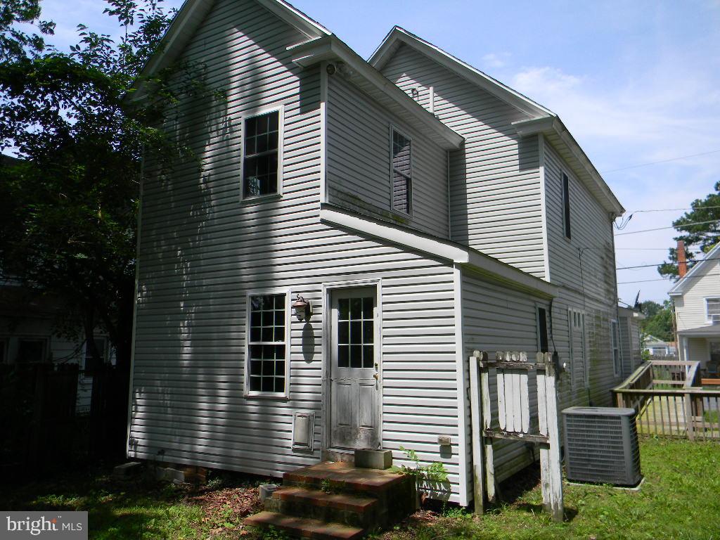 414 WILLIS STREET