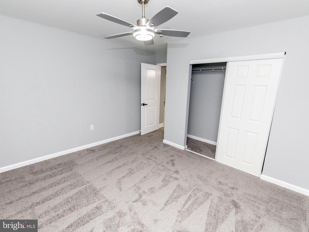 21740 LOVERS LANE