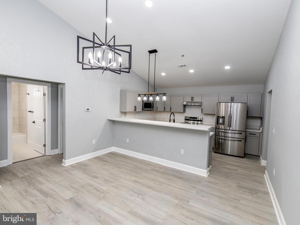 21740 LOVERS LANE