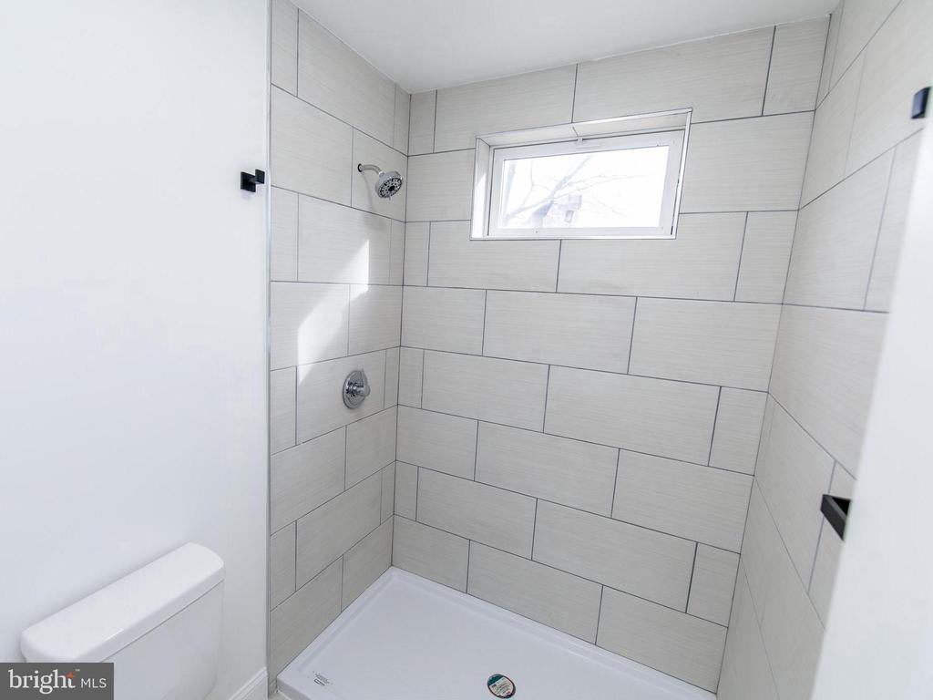 21740 LOVERS LANE