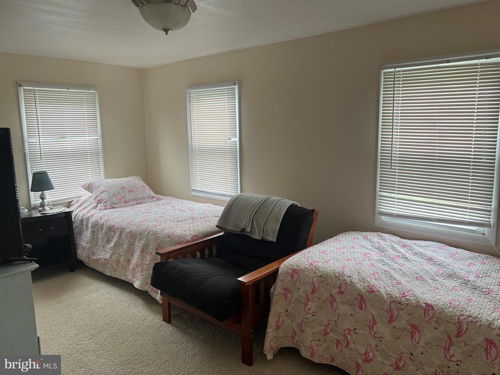 10165 DEAL ISLAND ROAD