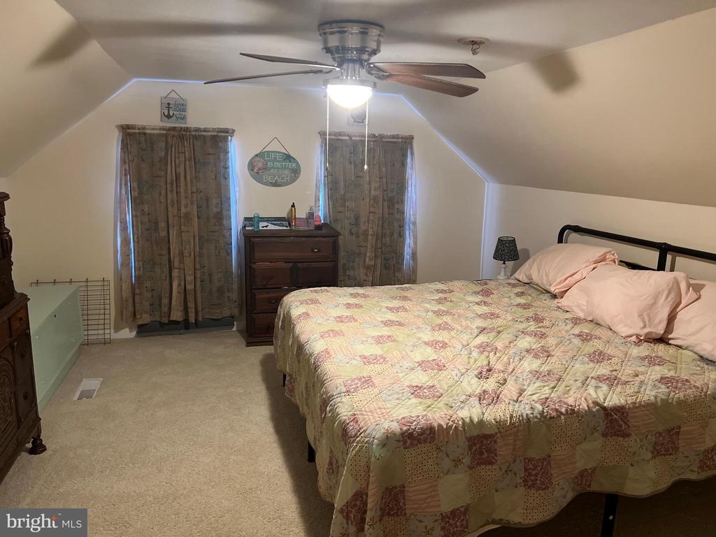 10165 DEAL ISLAND ROAD