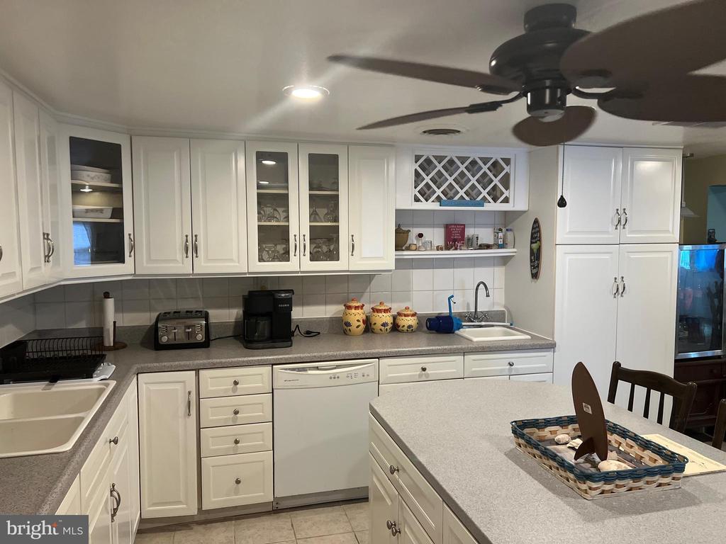 10165 DEAL ISLAND ROAD