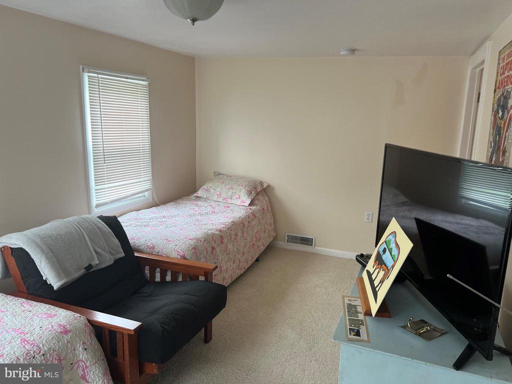 10165 DEAL ISLAND ROAD