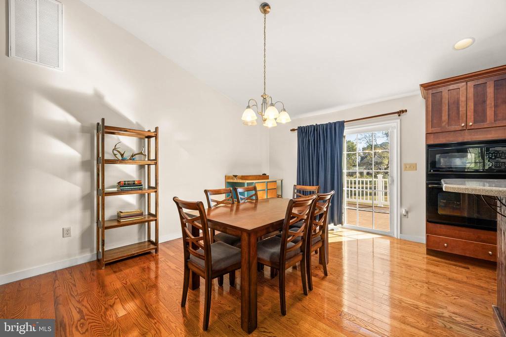 3221 BOONE ROAD