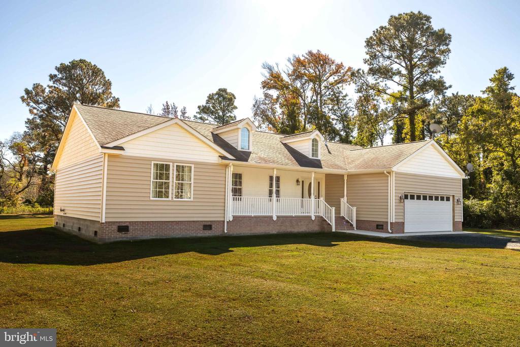 3221 BOONE ROAD