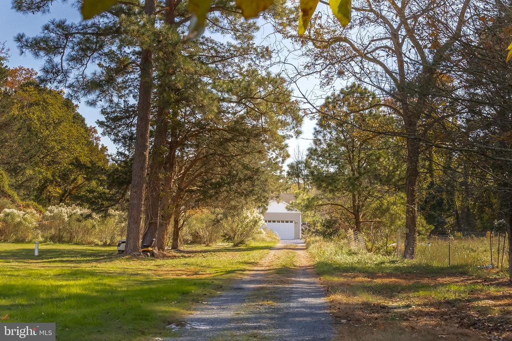 3221 BOONE ROAD