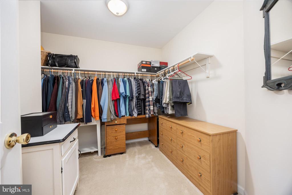 11635 DENNIS DRIVE
