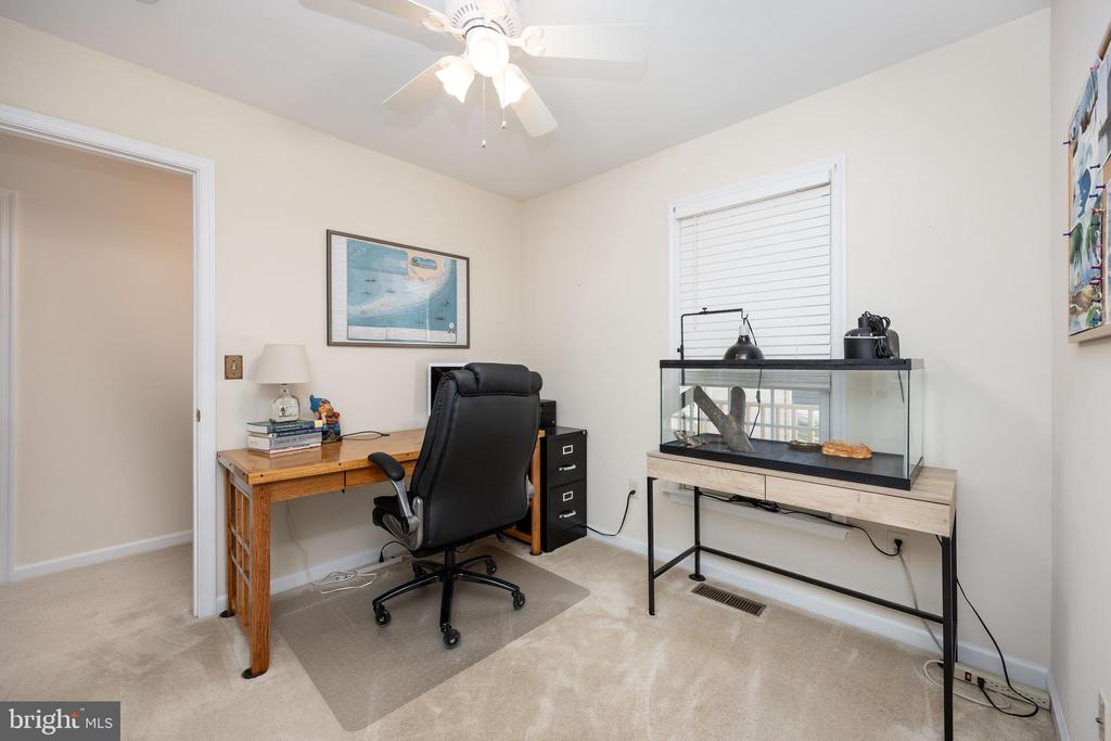 11635 DENNIS DRIVE