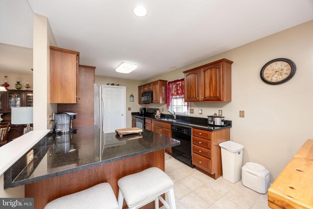 11635 DENNIS DRIVE