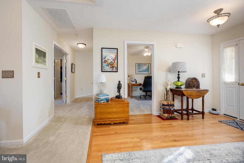11635 DENNIS DRIVE