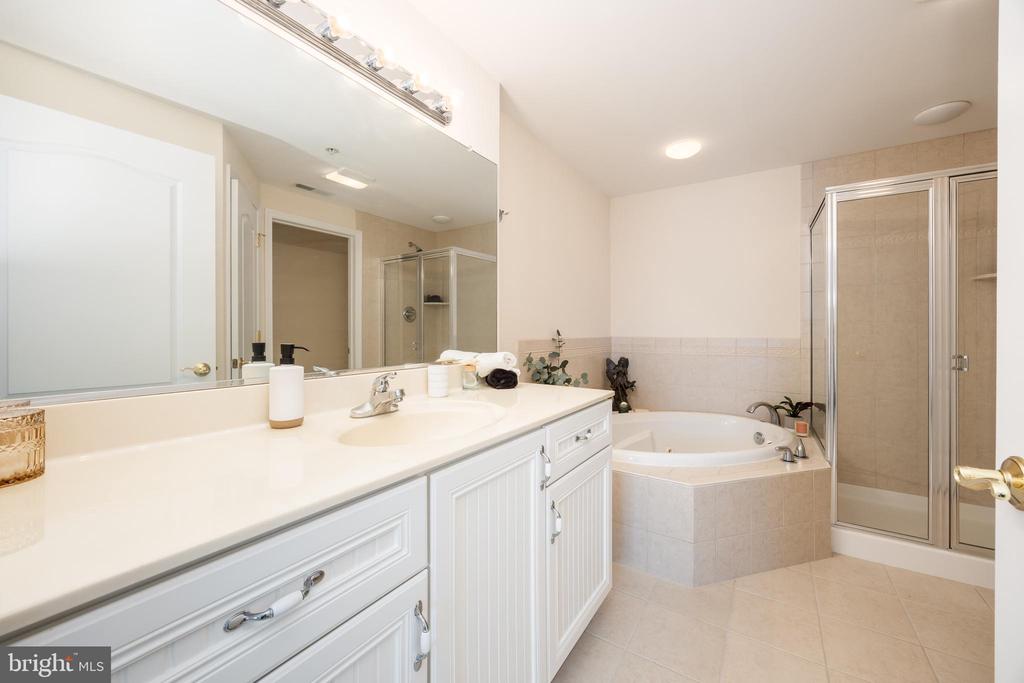 103 WILLIAMS STREET 416