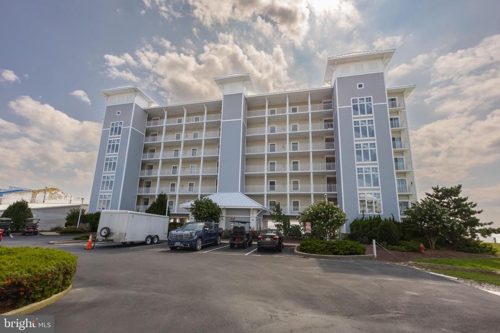 103 WILLIAMS STREET 416