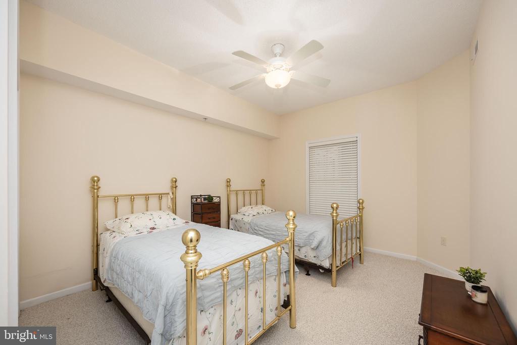 103 WILLIAMS STREET 416