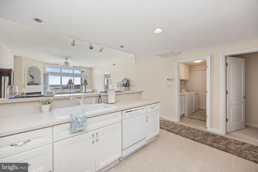 103 WILLIAMS STREET 416