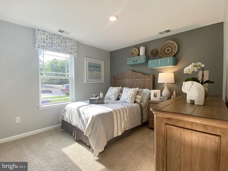 829 TYNE LOOP