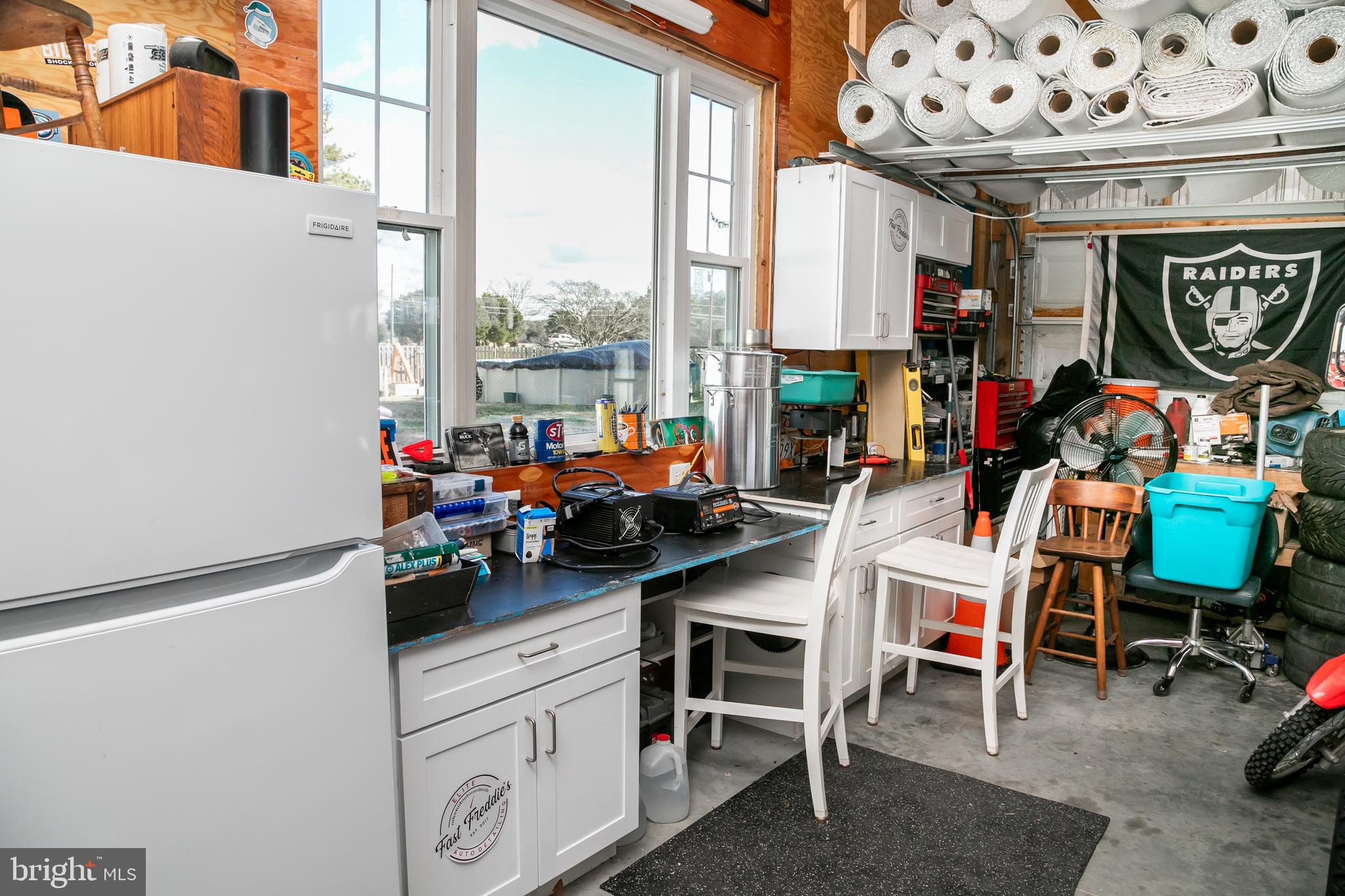 27227 OCEAN GATEWAY