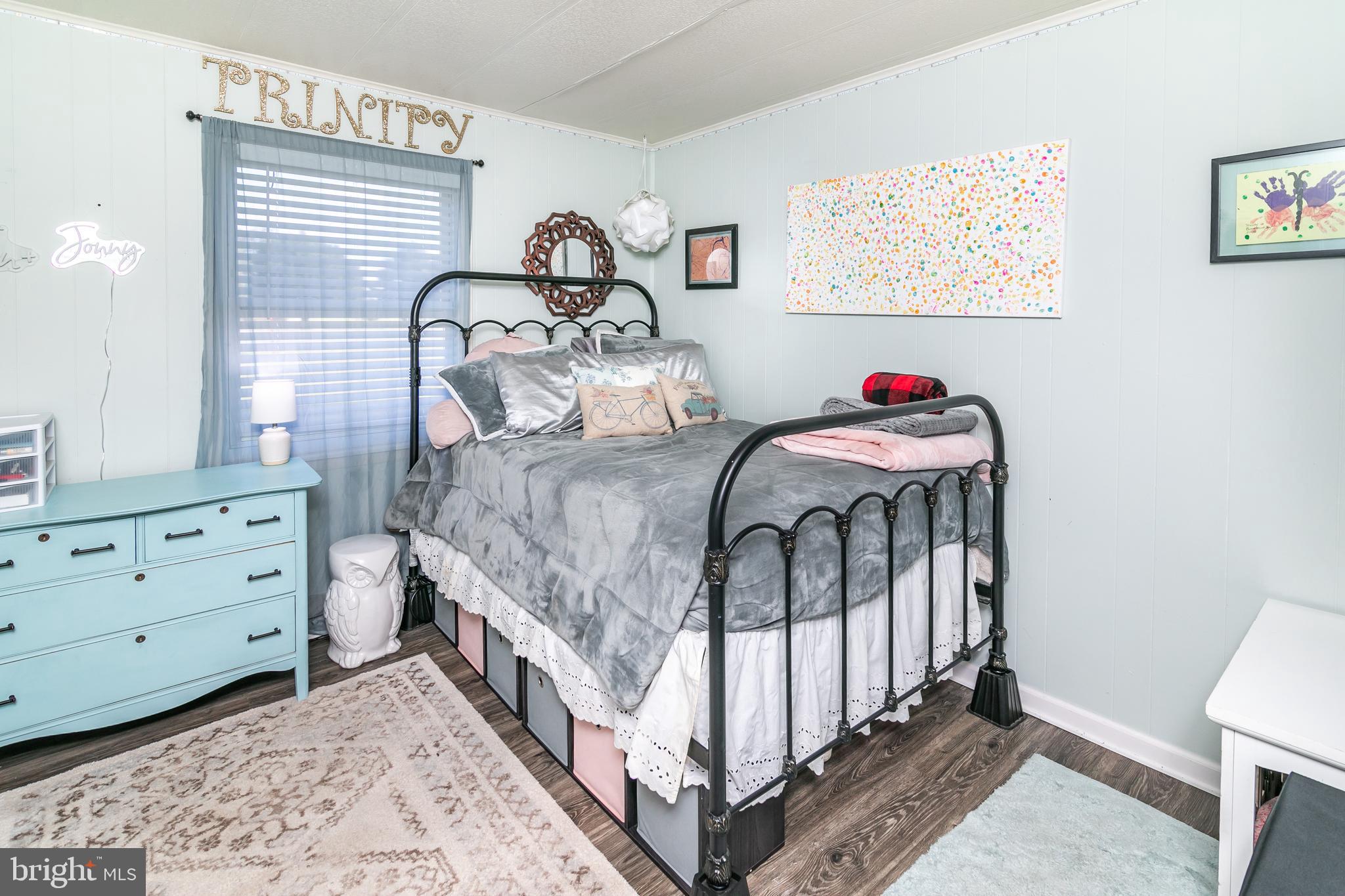 27227 OCEAN GATEWAY
