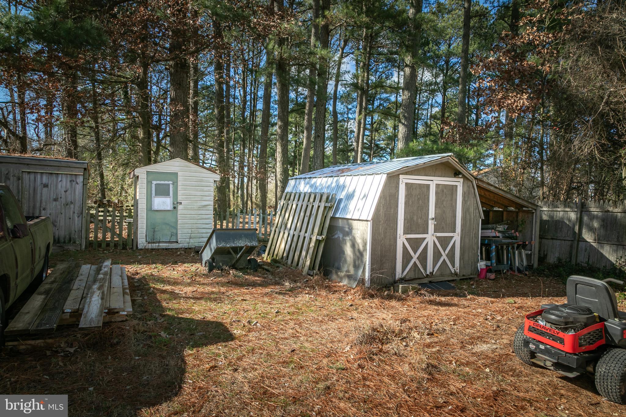 27227 OCEAN GATEWAY