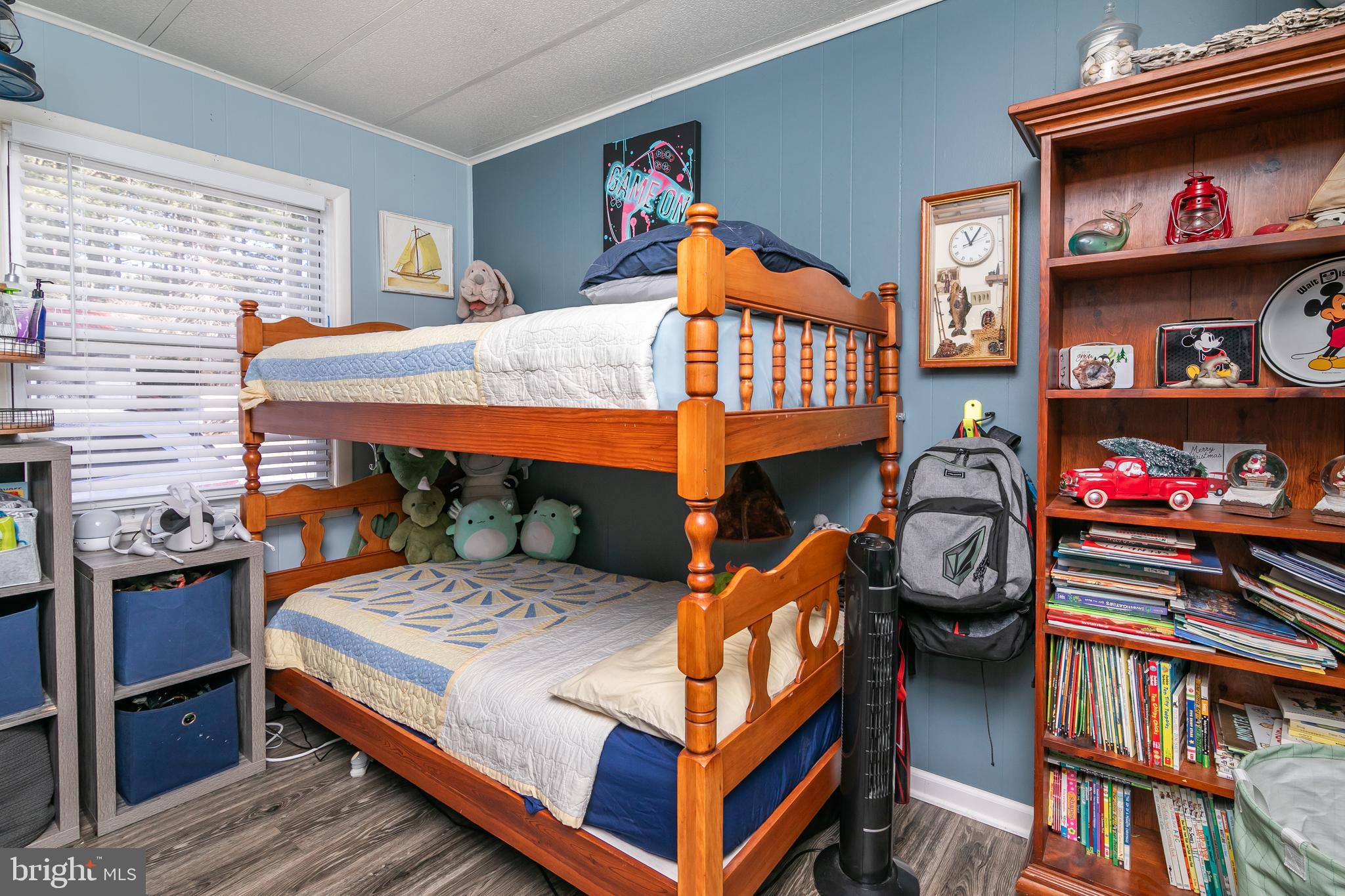 27227 OCEAN GATEWAY