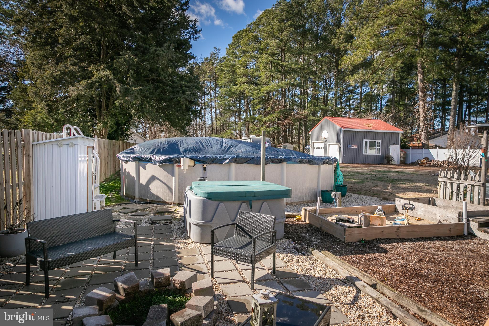 27227 OCEAN GATEWAY