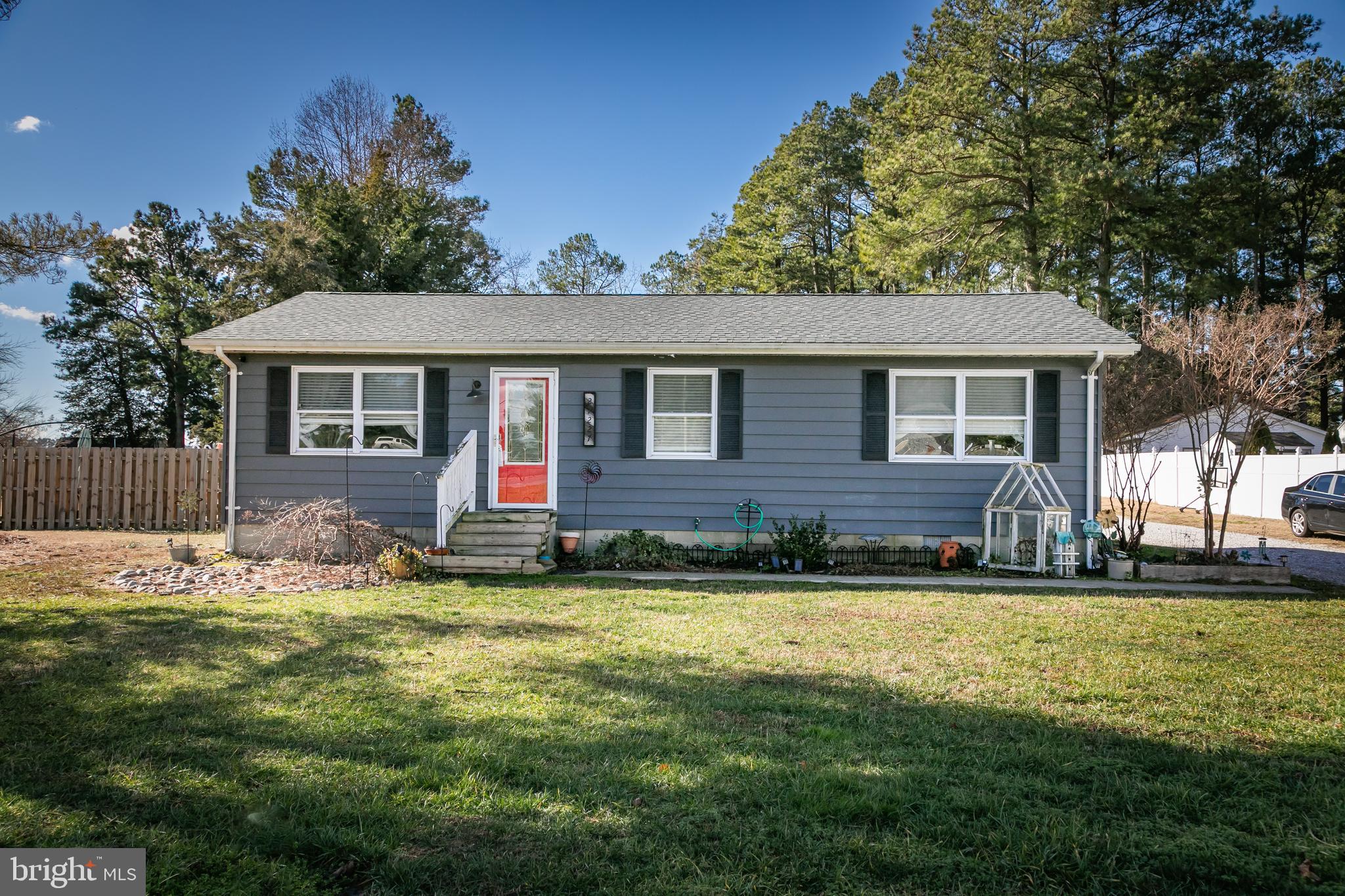 27227 OCEAN GATEWAY