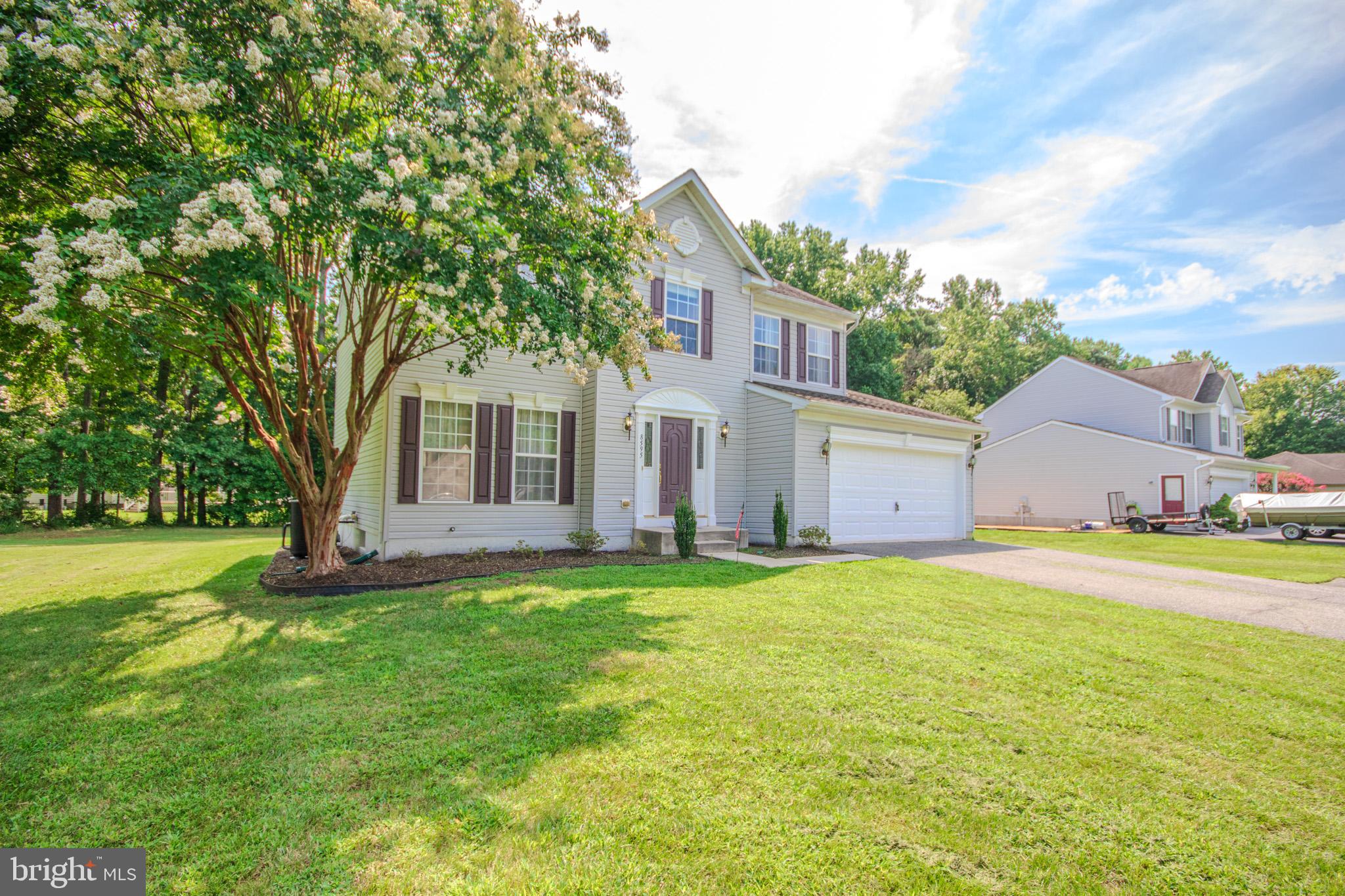8595 SHADOW LANE