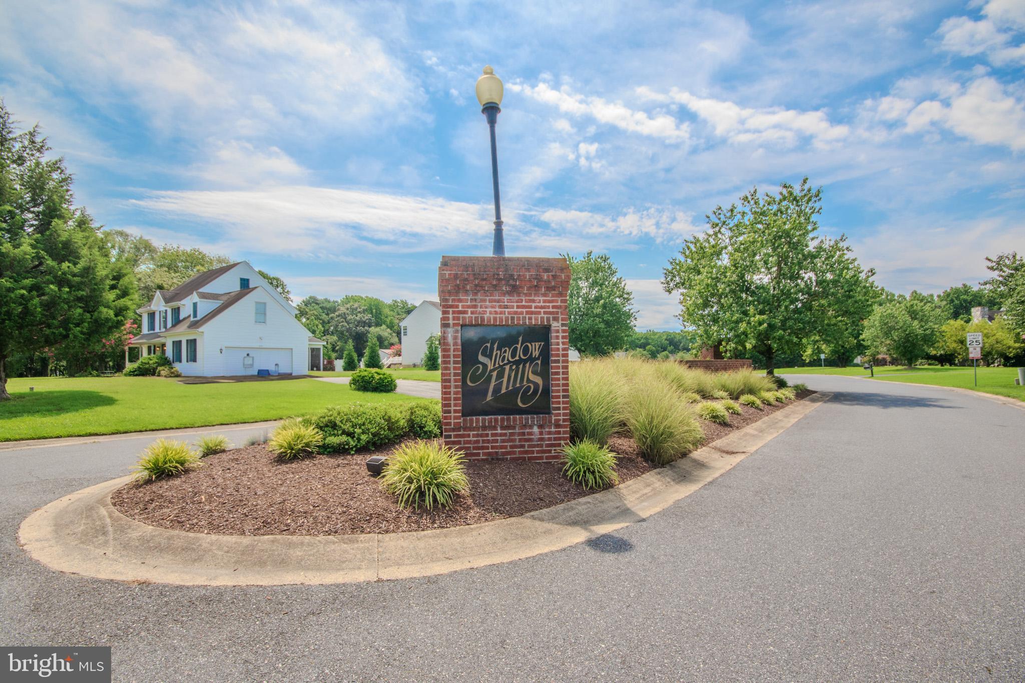 8595 SHADOW LANE