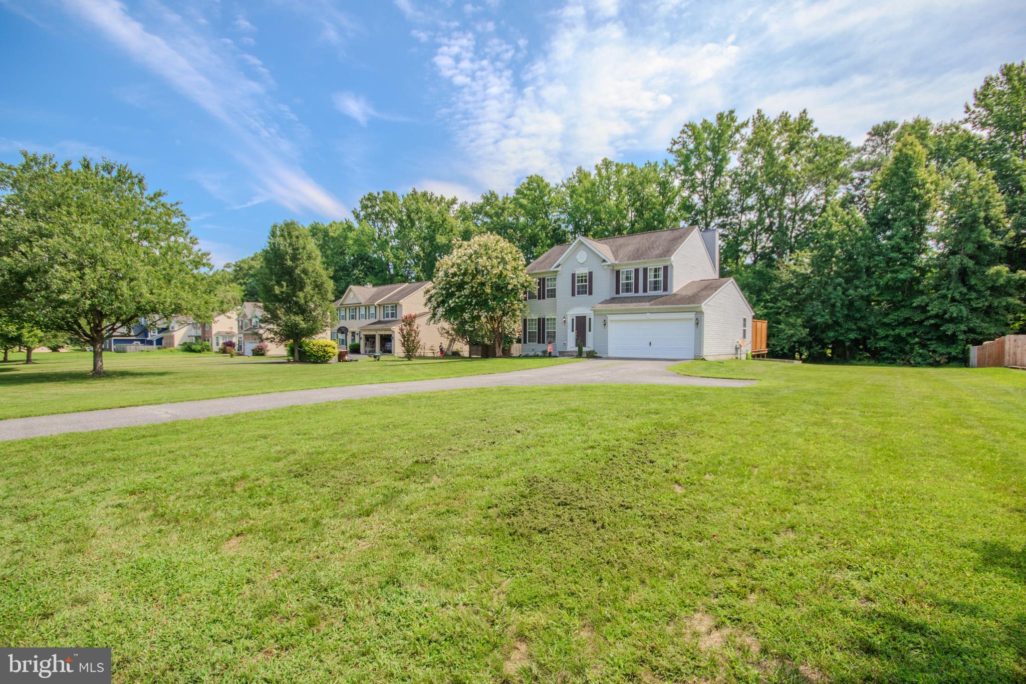 8595 SHADOW LANE