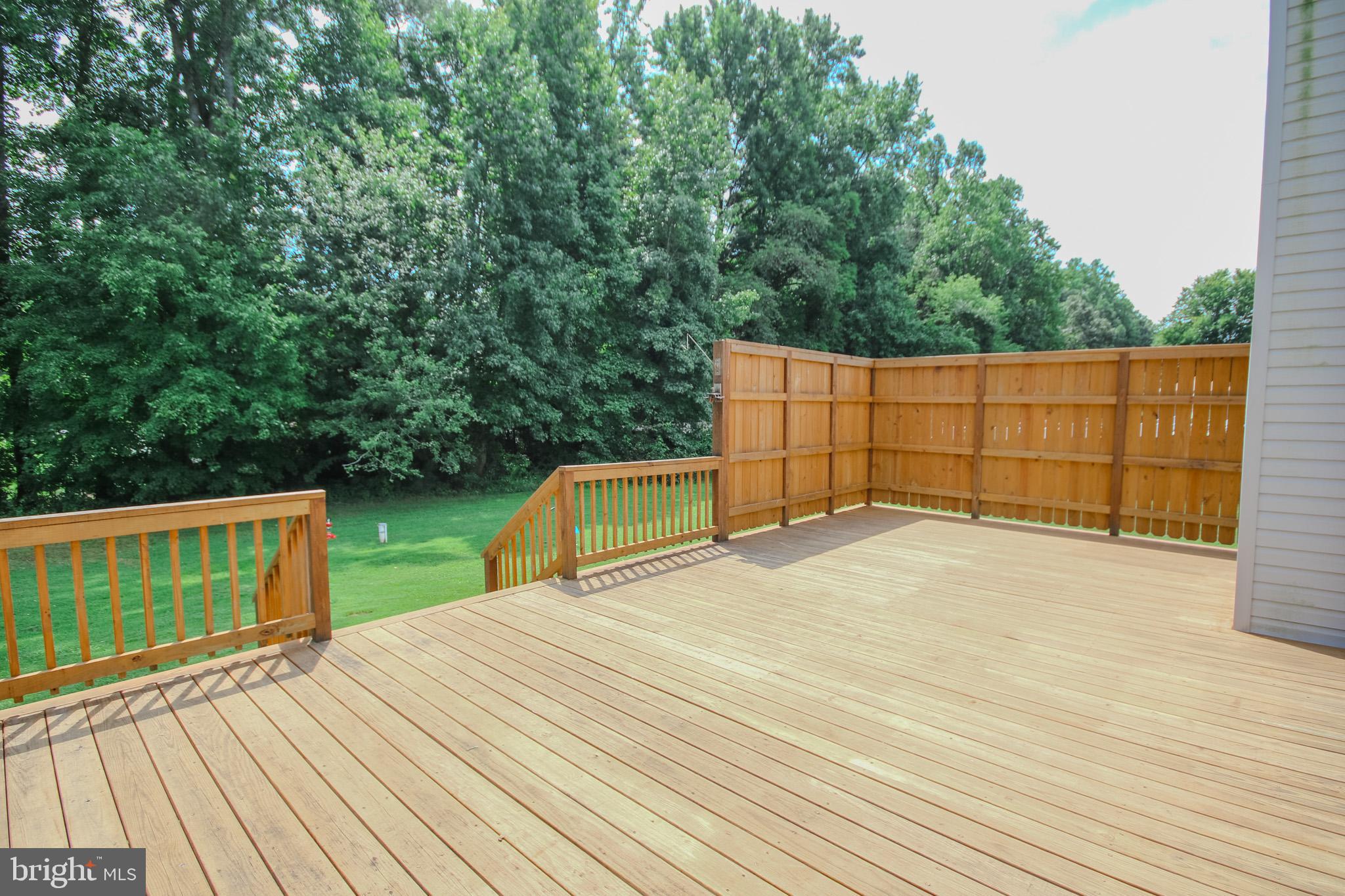 8595 SHADOW LANE
