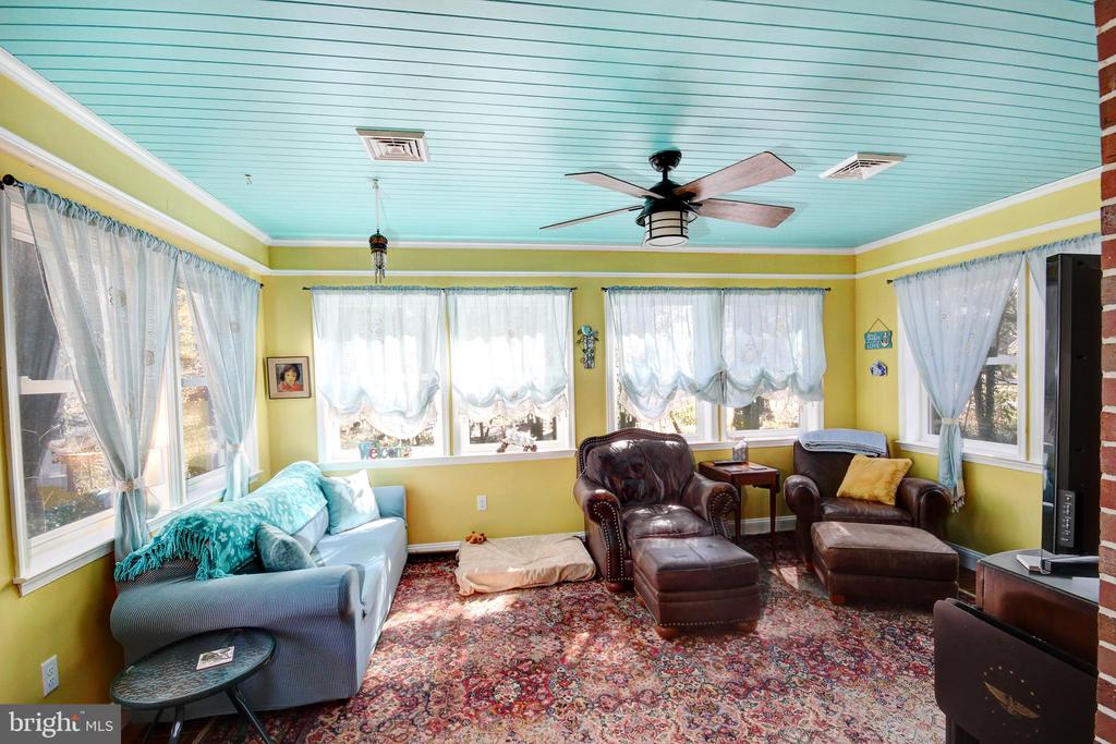 1307 WOODLAND ROAD