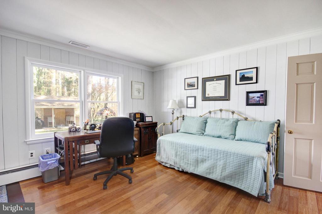 1307 WOODLAND ROAD