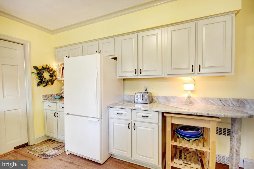 1307 WOODLAND ROAD