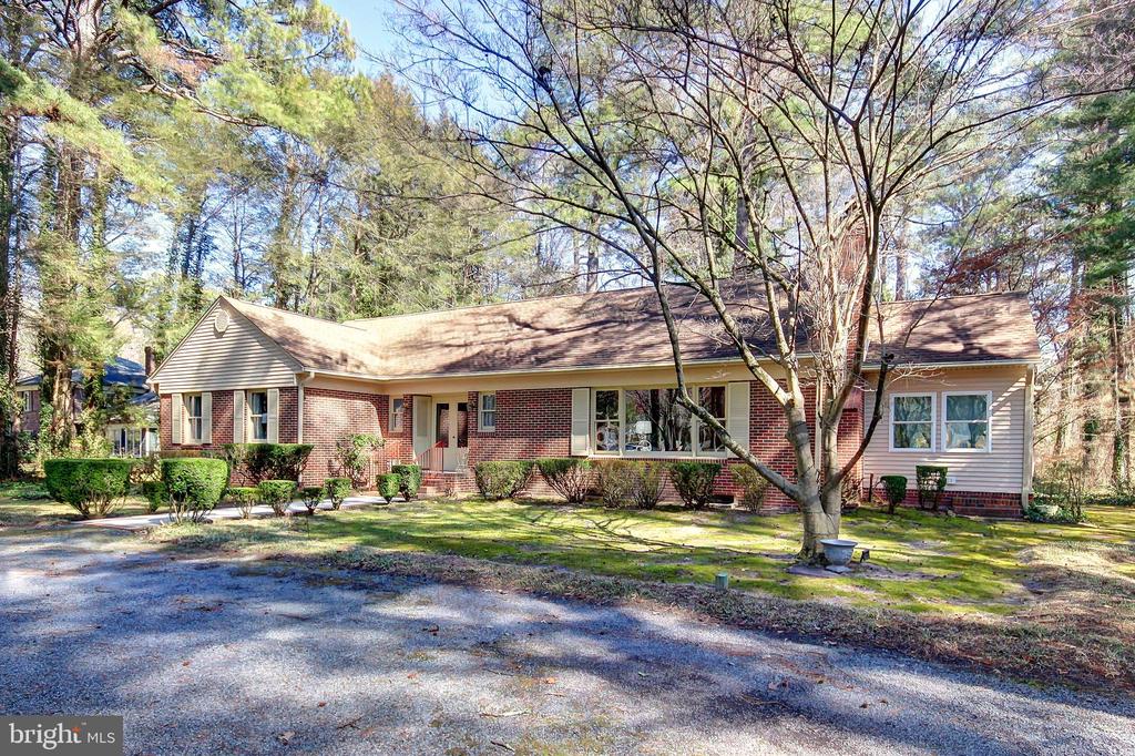 1307 WOODLAND ROAD